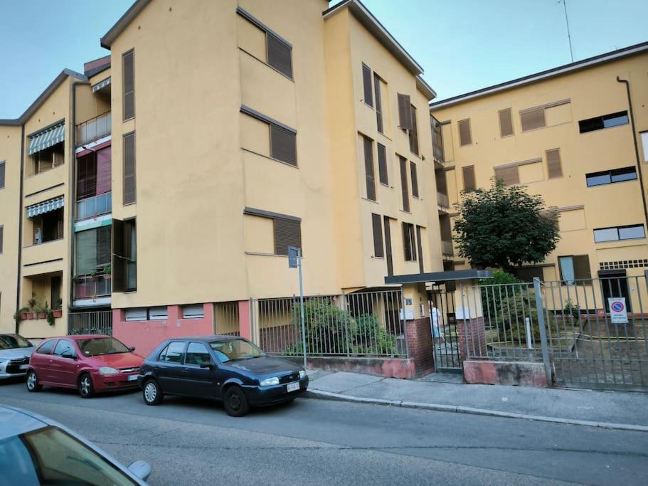Ferienwohnung Chez Elisa Zona Sobborghi Monza Brianza , Italia Exterior foto